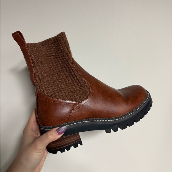 Universal Thread Daphne Sock Boots Brown - Picture 4 of 4